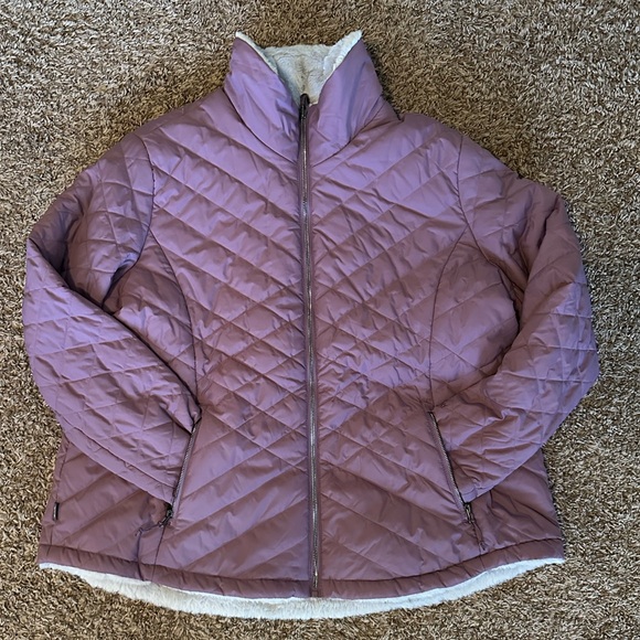 Free Country Women's Cloud Lite Reversible Faux Fur Jacket - Picture 3 of 11